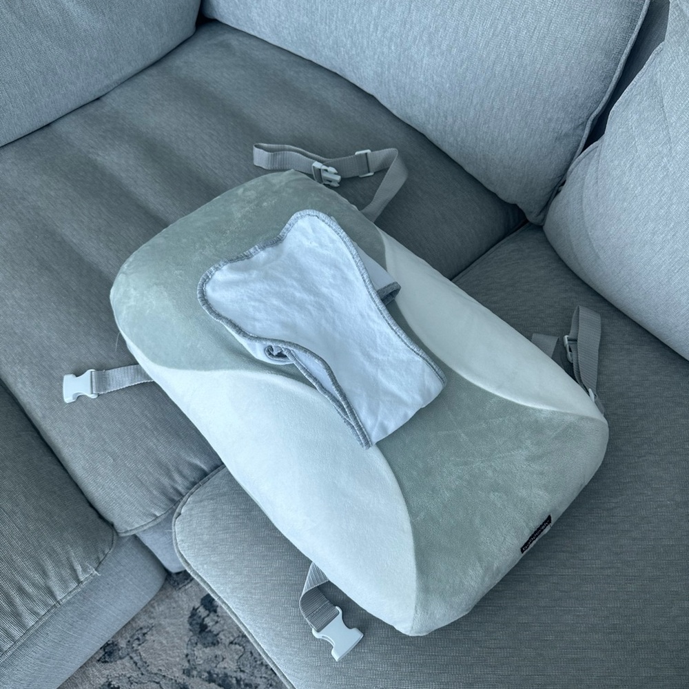 Babocush Baby Comfort Cushion in Gray and White